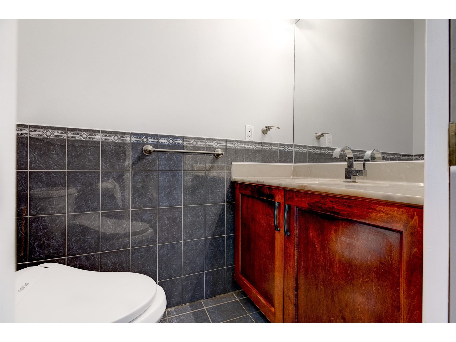 Photo 16 of 16661 Cherryhill Crescent, Surrey BC
