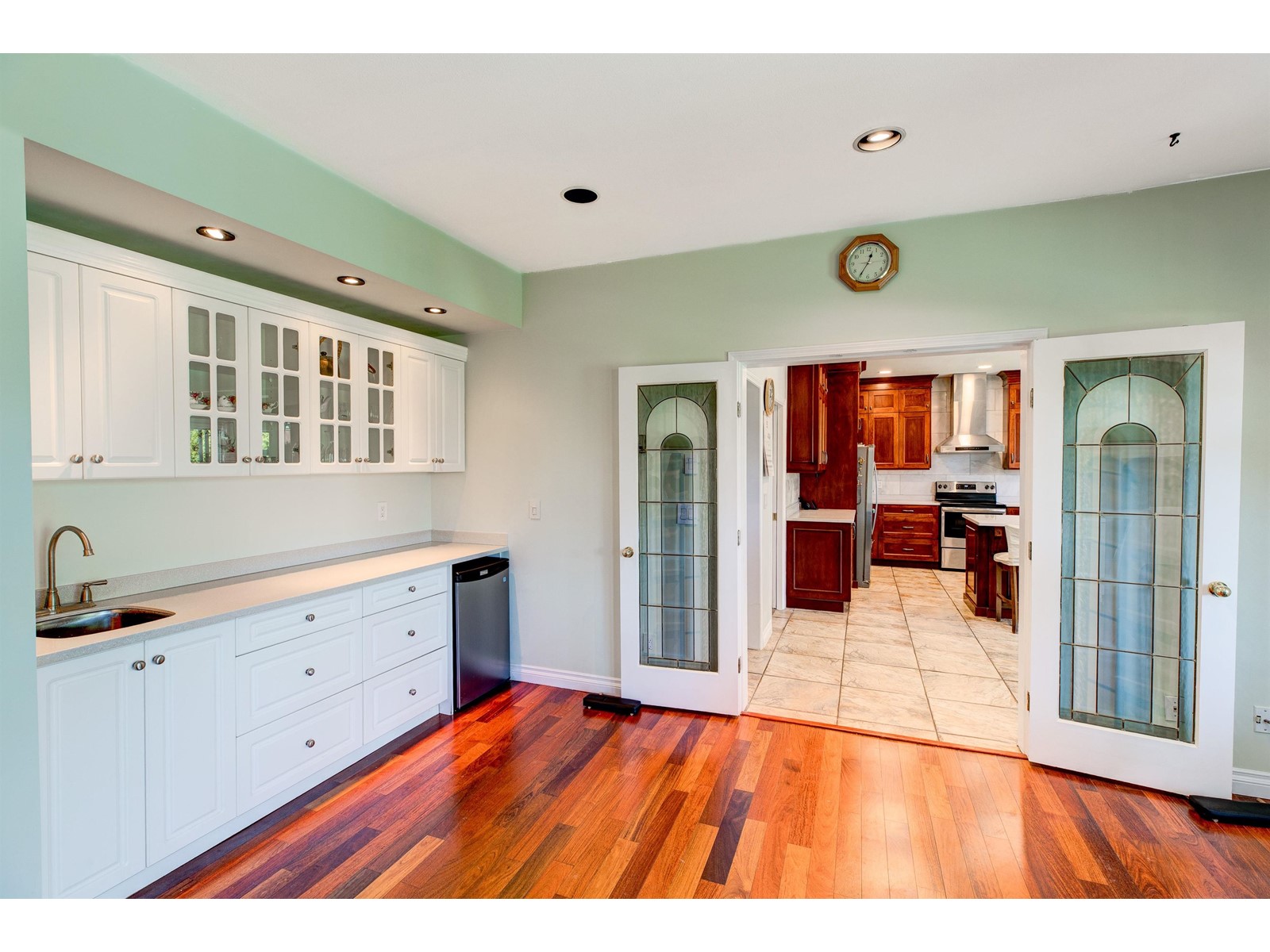 Photo 9 of 16661 Cherryhill Crescent, Surrey BC