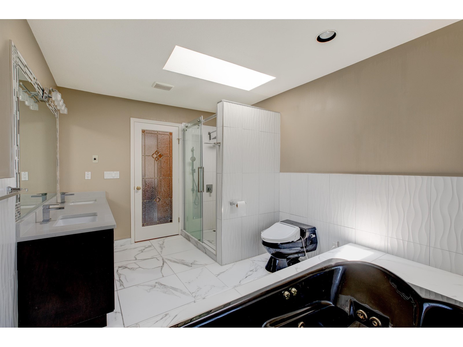 Photo 24 of 16661 Cherryhill Crescent, Surrey BC