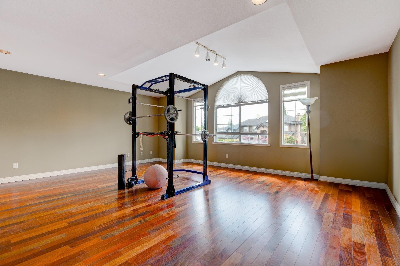 Photo 31 of 16661 Cherryhill Crescent, Surrey BC
