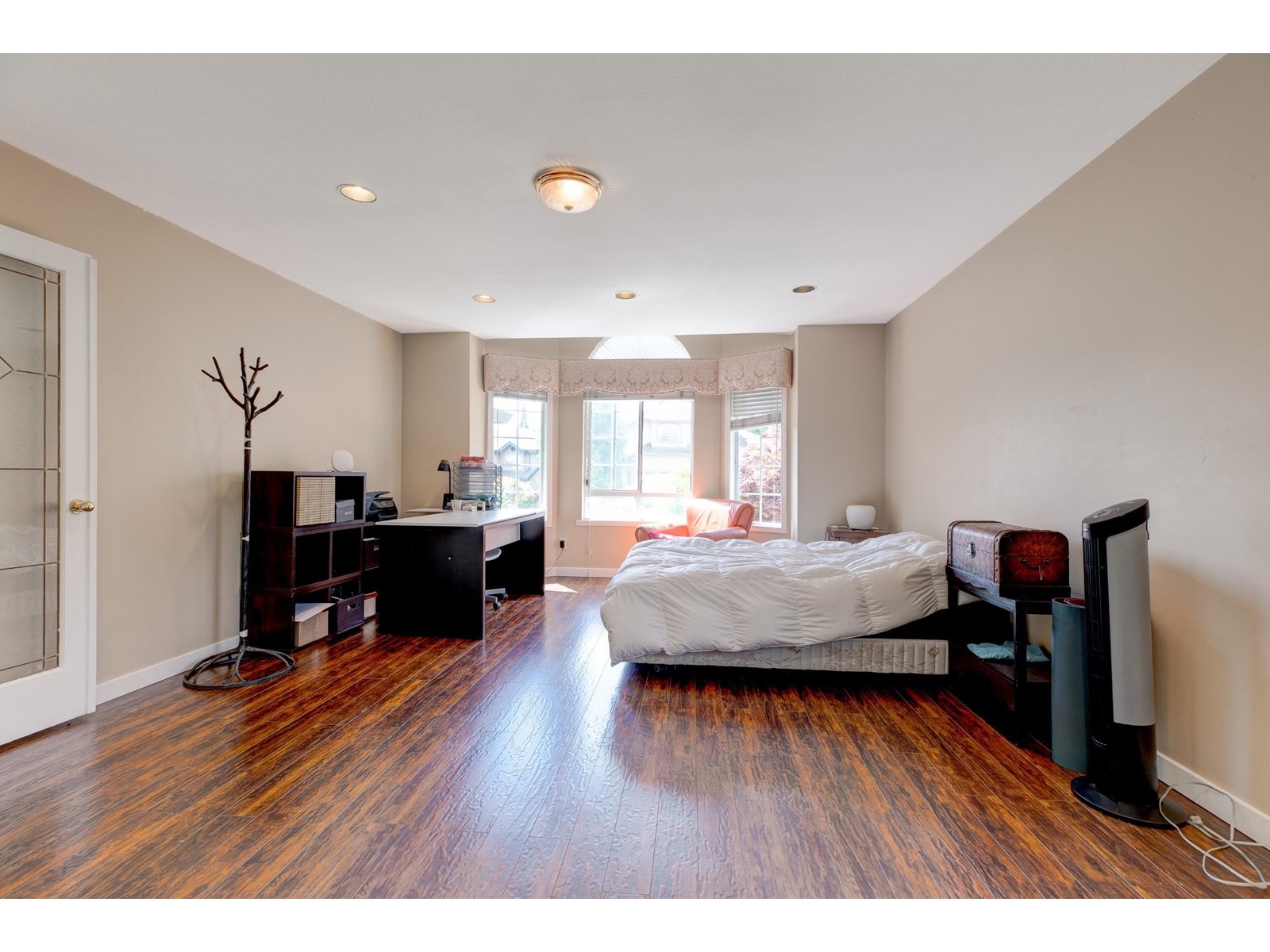 Photo 21 of 16661 Cherryhill Crescent, Surrey BC