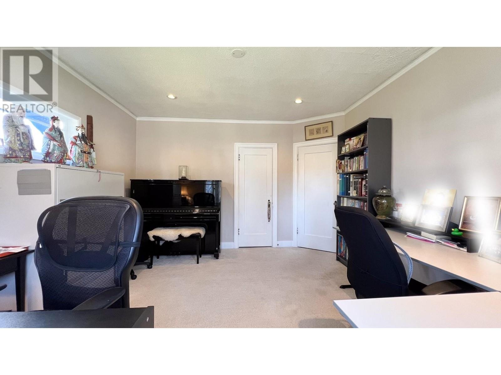 Photo 14 of 3090 Discovery Street, Vancouver BC