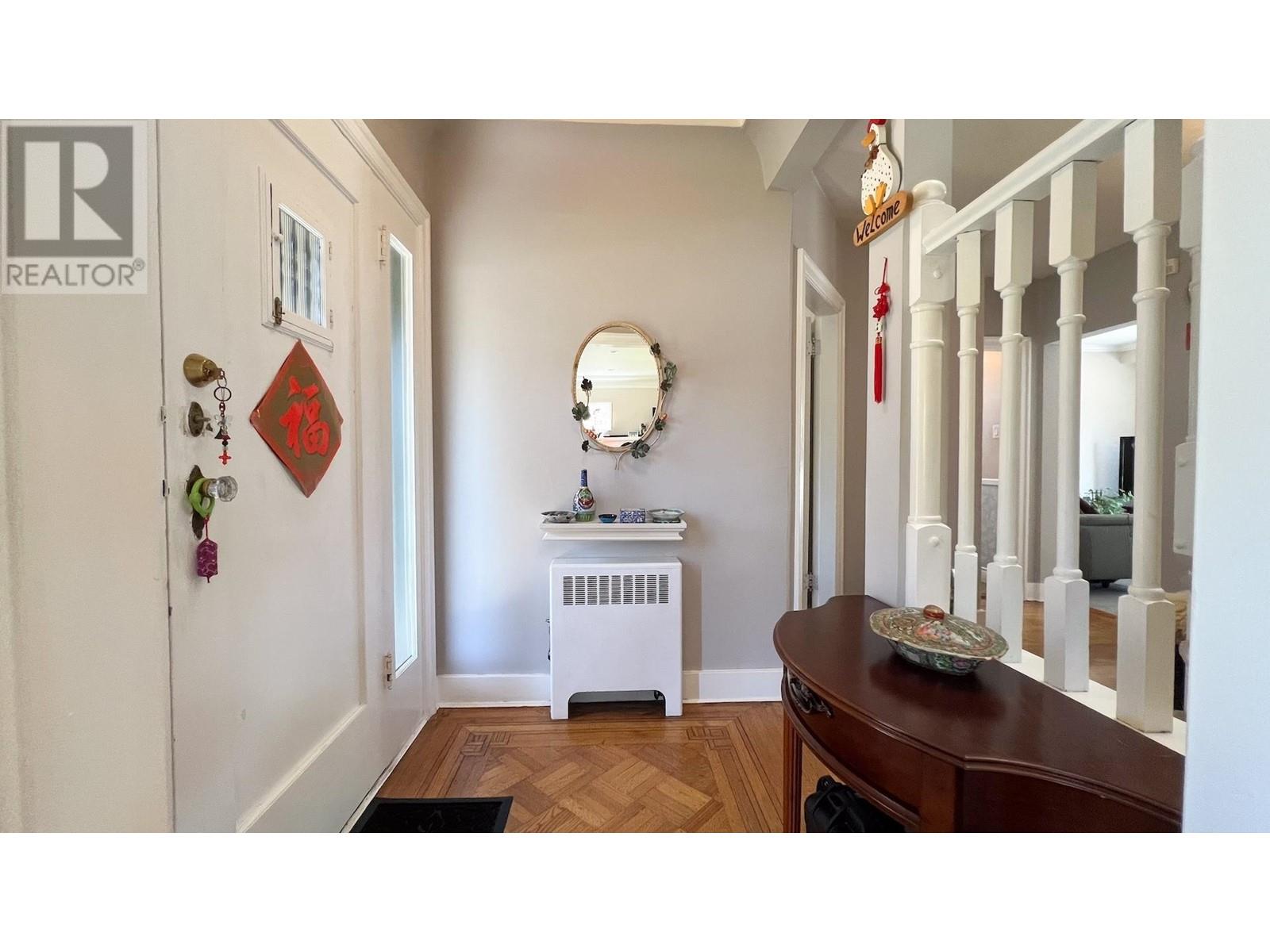 Photo 6 of 3090 Discovery Street, Vancouver BC