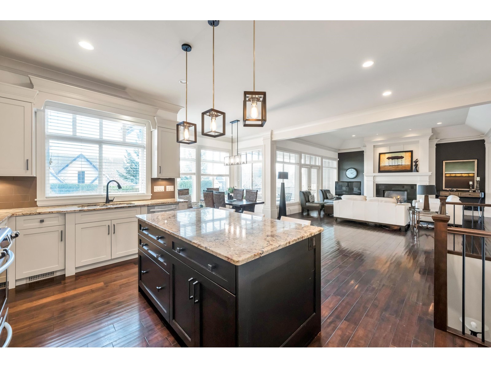 Photo 10 of 1 35689 Goodbrand Drive, Abbotsford BC