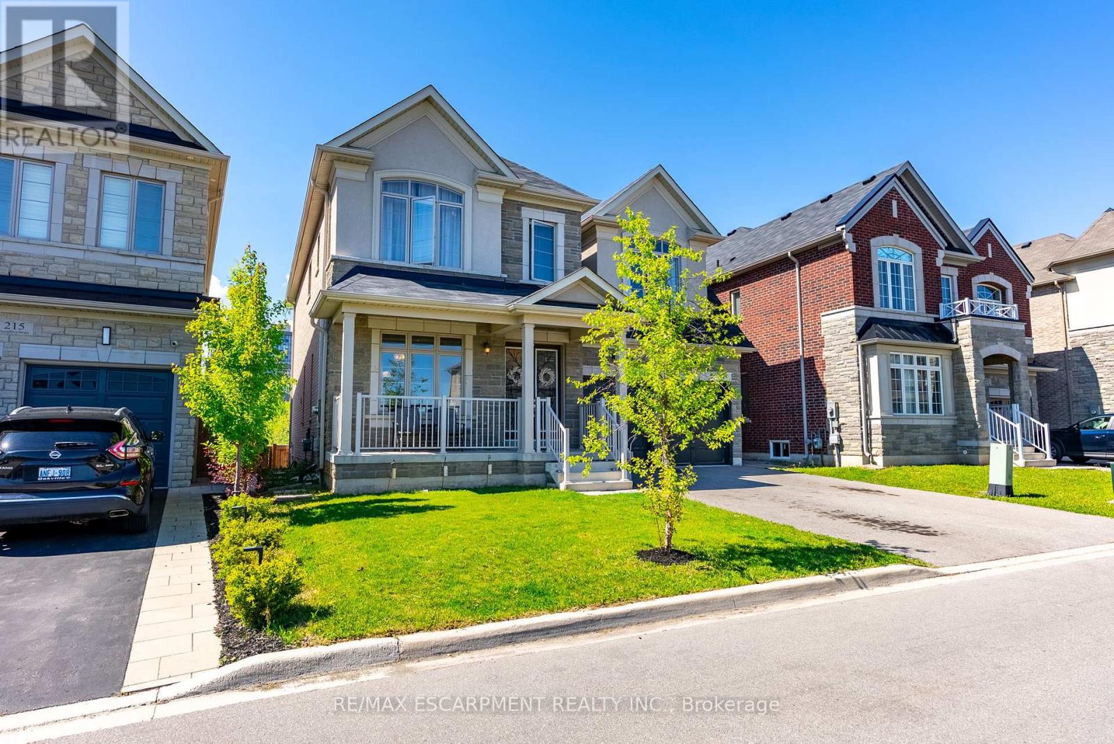 Photo 27 of 219 Humphrey Street, Hamilton ON
