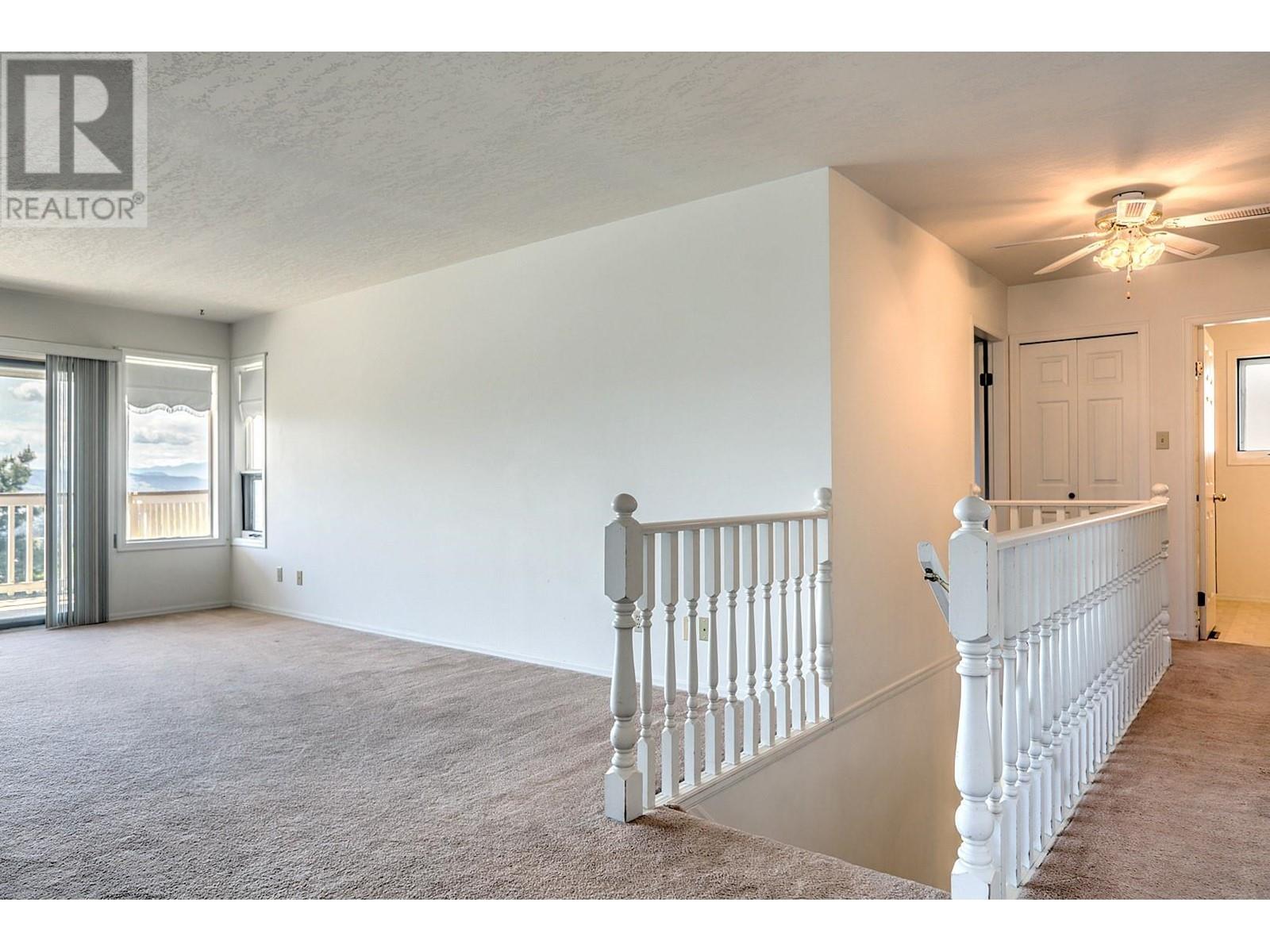 Photo 5 of 6732 Foothills Drive, Vernon BC