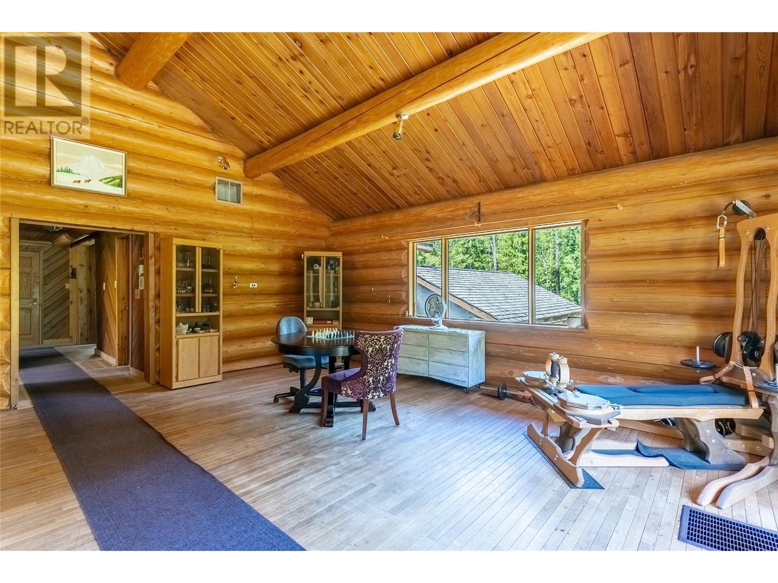 1415 Seymour River Road N, Seymour Arm