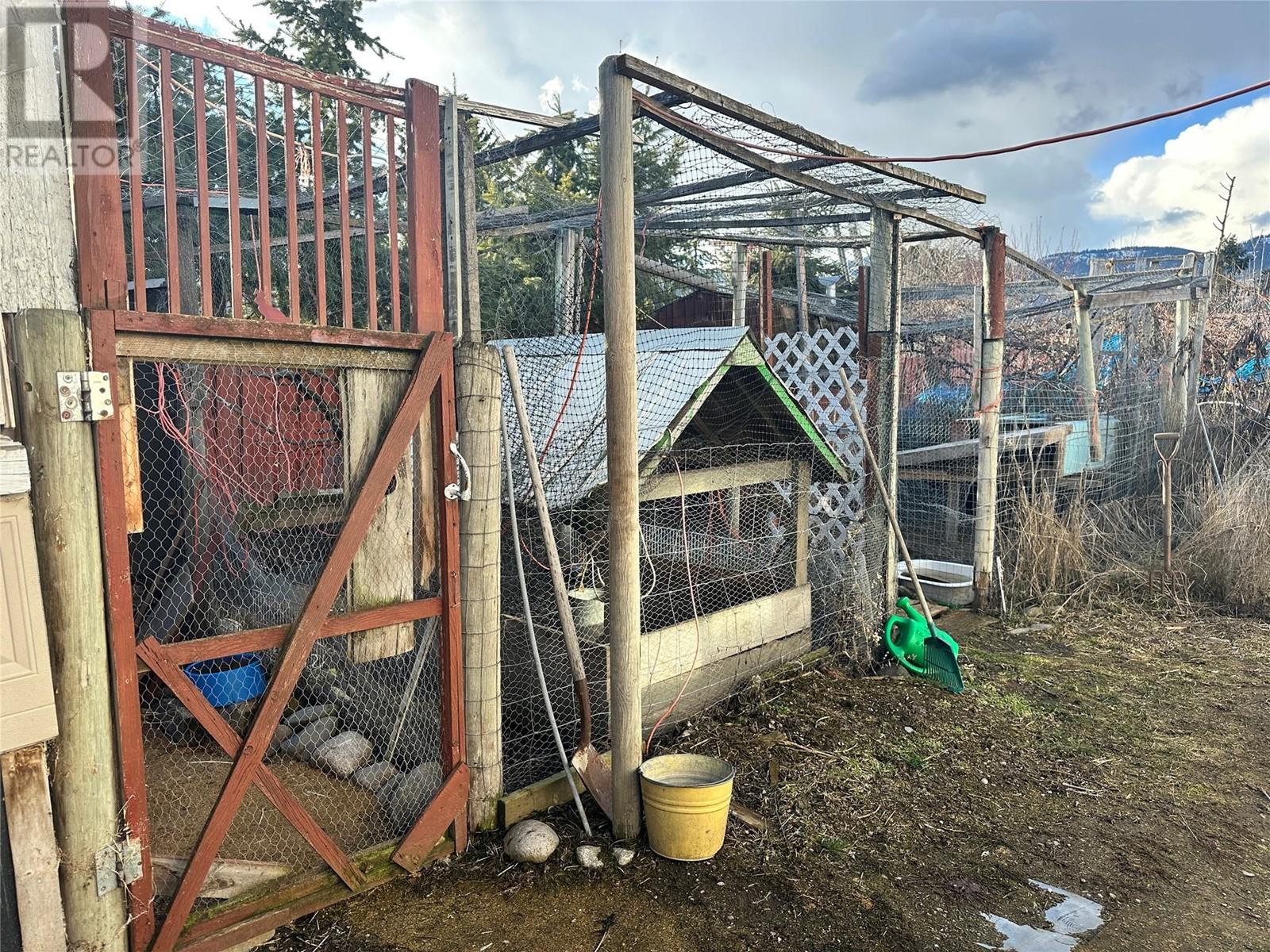 1625 68TH Avenue, Grand Forks