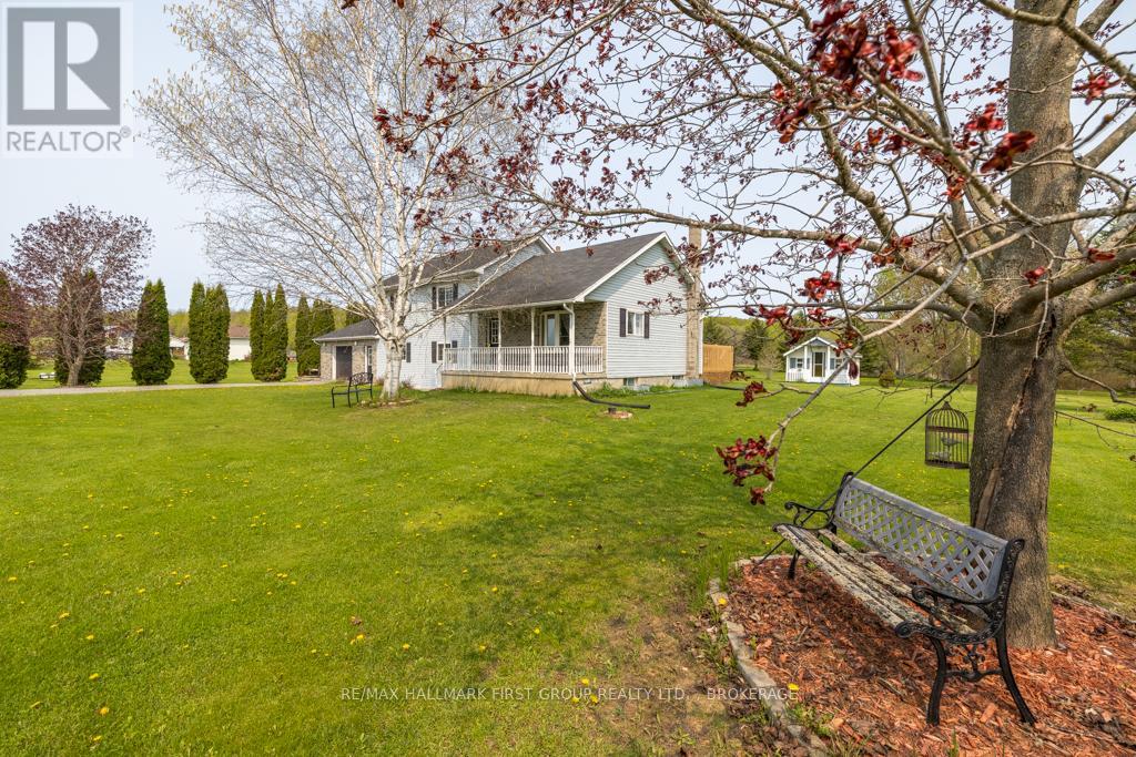 Photo 17 of 2202 Sands Road, Frontenac ON