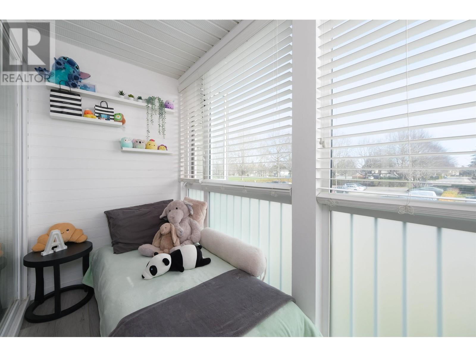 Photo 18 of 228 3451 Springfield Drive, Richmond BC