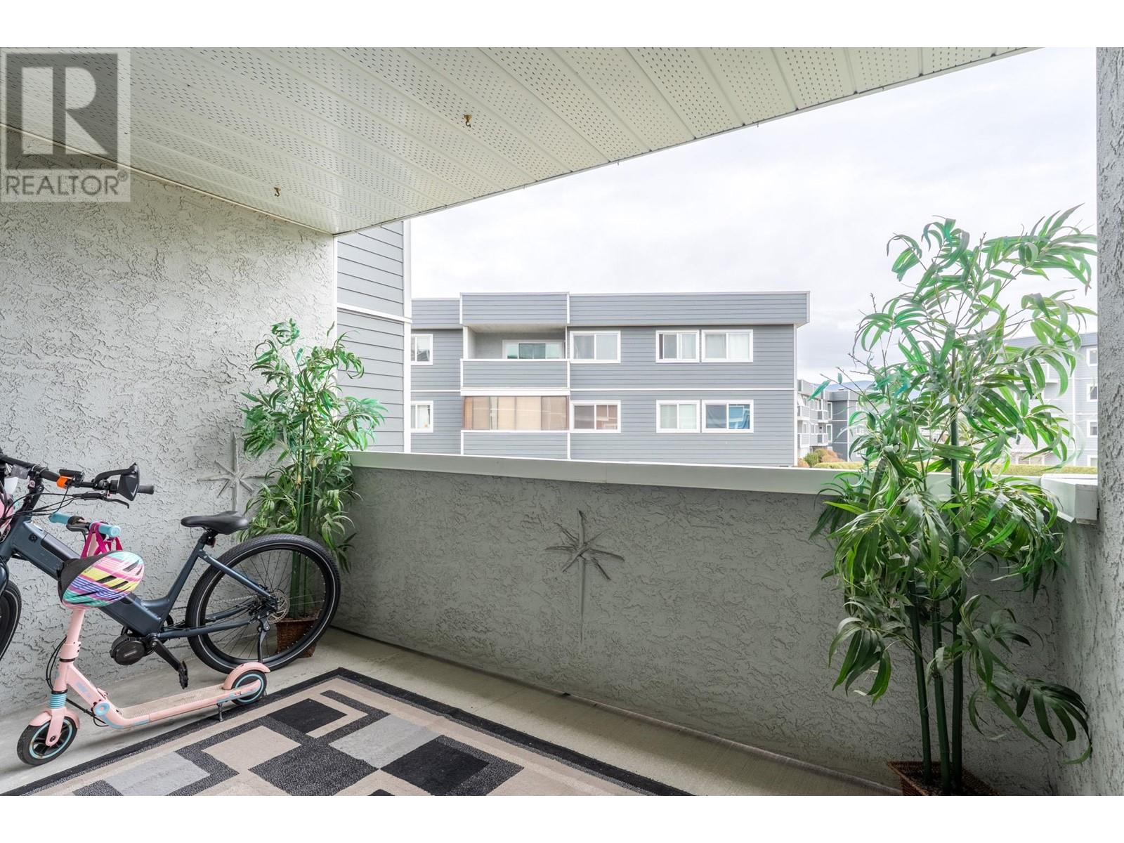 #251 715 LEATHEAD ROAD - Image 9