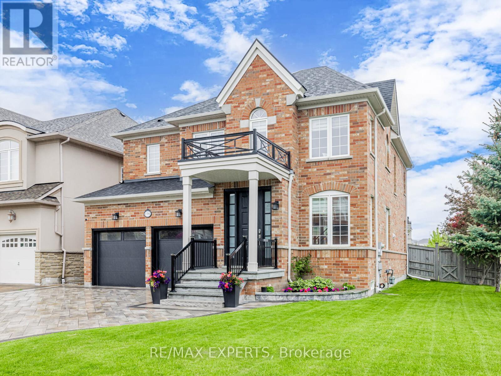 Single Family House for Sale in  SIR STEVENS DRIVE Vaughan (Patterson) 