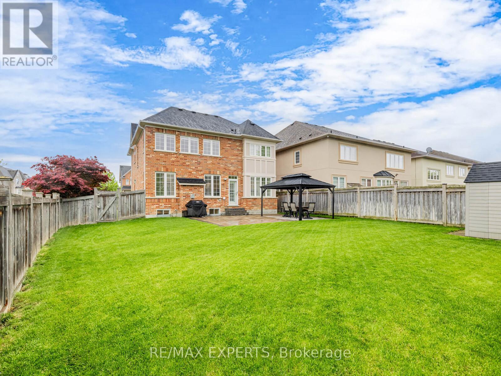 Single Family House for Sale in  SIR STEVENS DRIVE Vaughan (Patterson) 