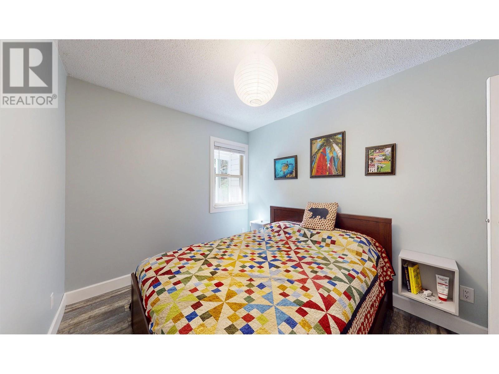6 2201 EVA LAKE ROAD, Whistler