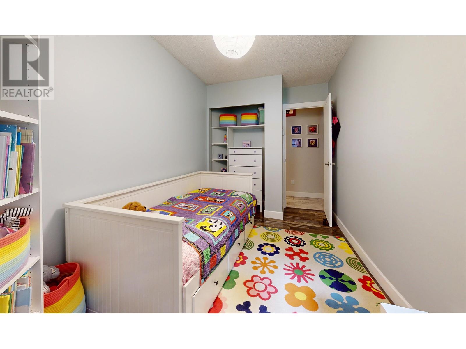6 2201 EVA LAKE ROAD, Whistler