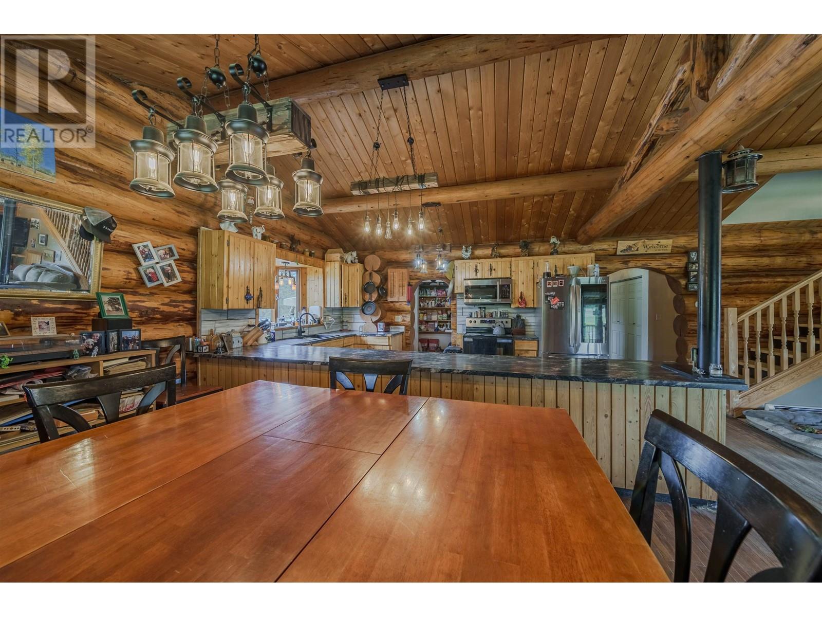 7181 SHERIDAN LAKE W ROAD, Lone Butte