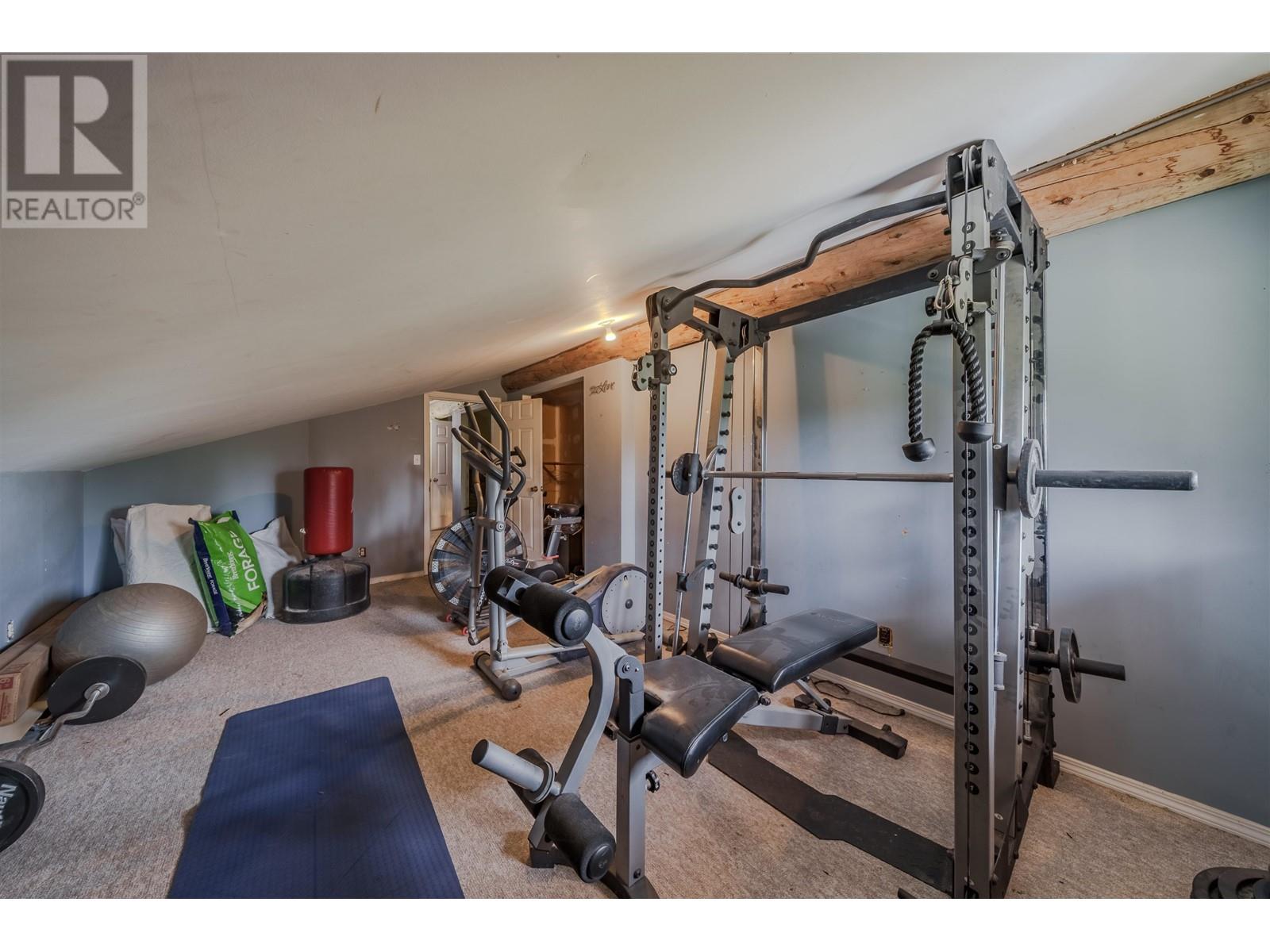 7181 SHERIDAN LAKE W ROAD, Lone Butte