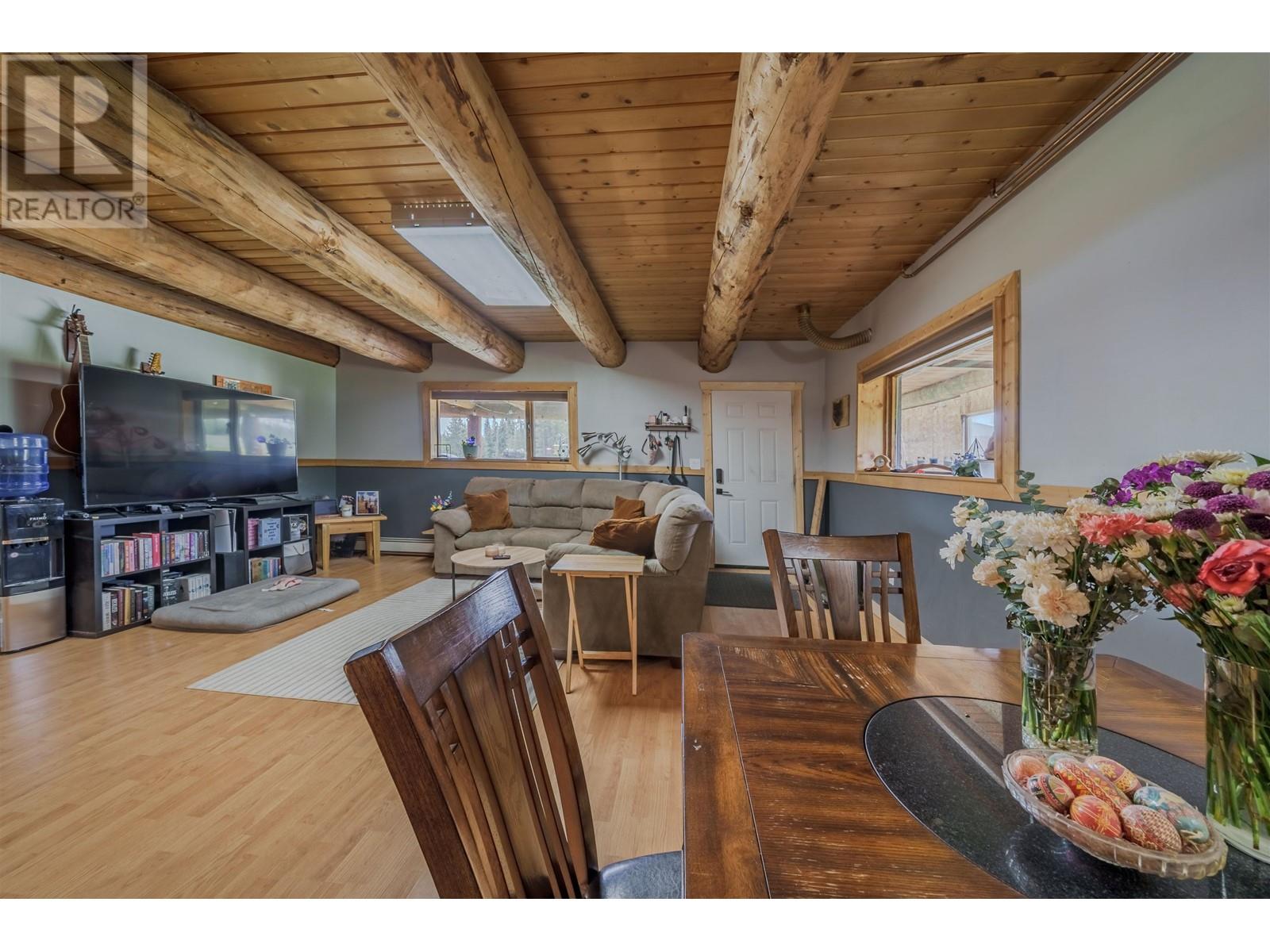 7181 SHERIDAN LAKE W ROAD, Lone Butte