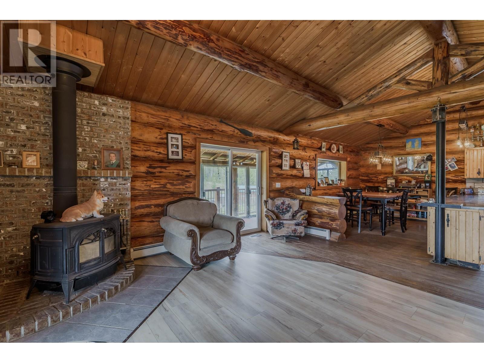7181 SHERIDAN LAKE W ROAD, Lone Butte