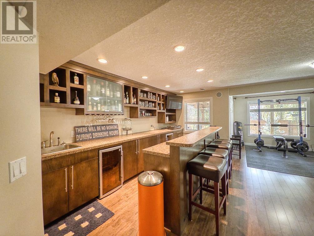 Single Family House for Sale in  Tuscany Estates Drive NW Tuscany Calgary 