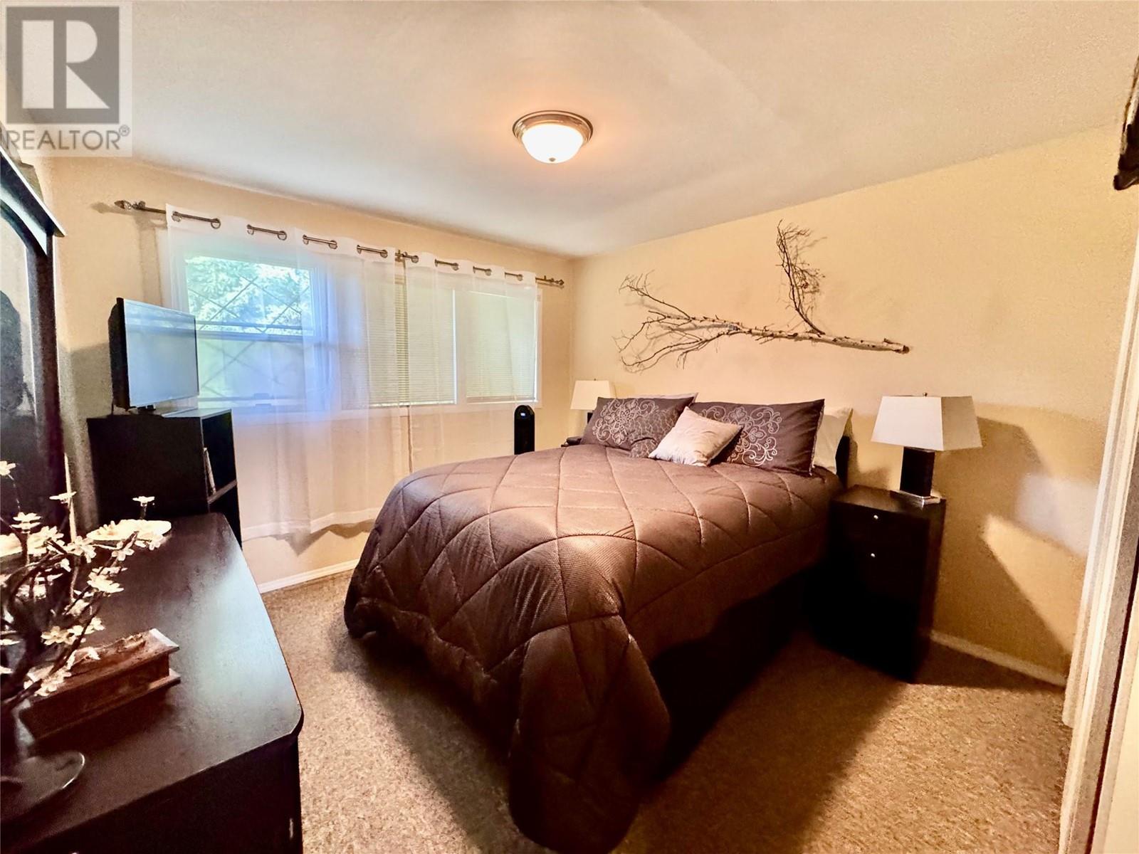 921 110 Avenue, Dawson Creek