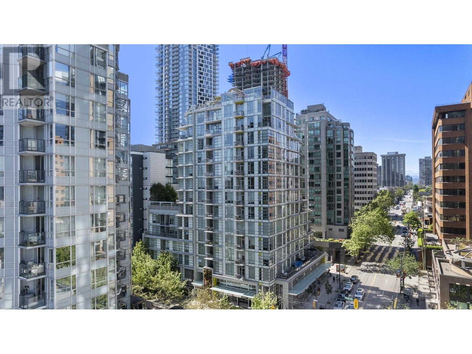 Photo 21 of 705 1205 Howe Street, Vancouver BC