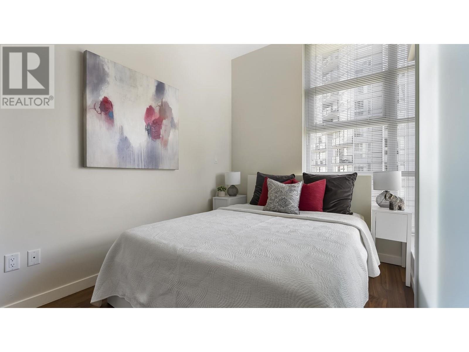 Photo 24 of 705 1205 Howe Street, Vancouver BC