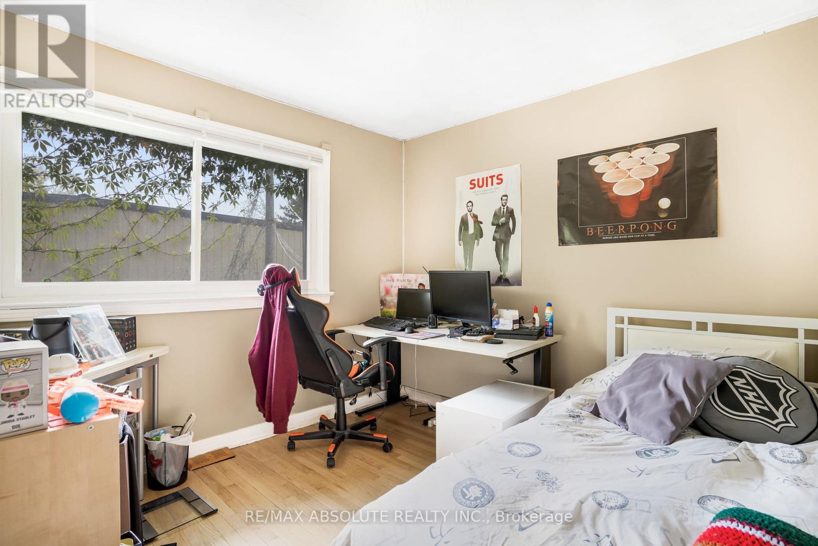 Photo 16 of 408 410 Allen Boulevard, Ottawa ON