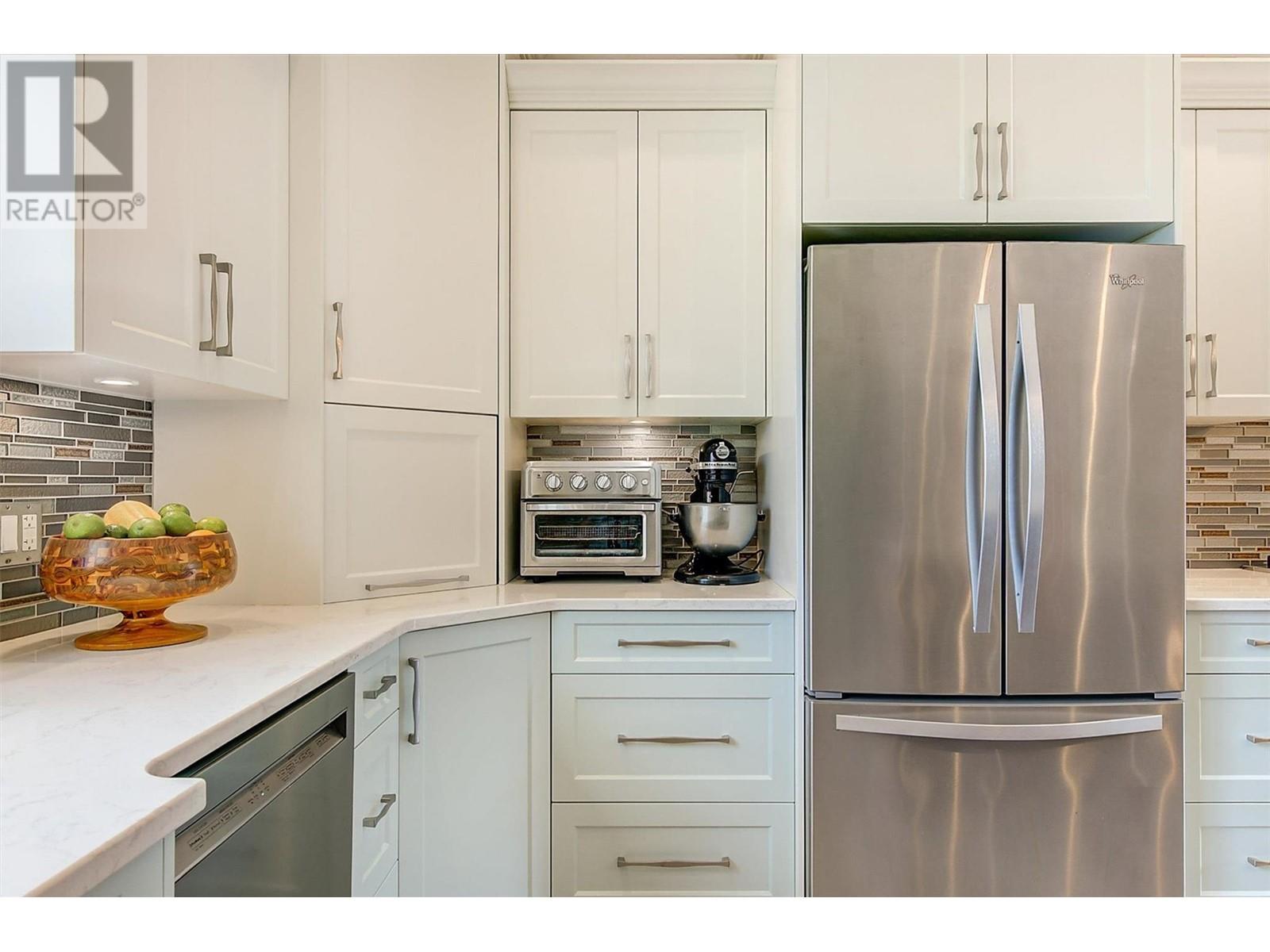  1506 Johnson Street, Summerland