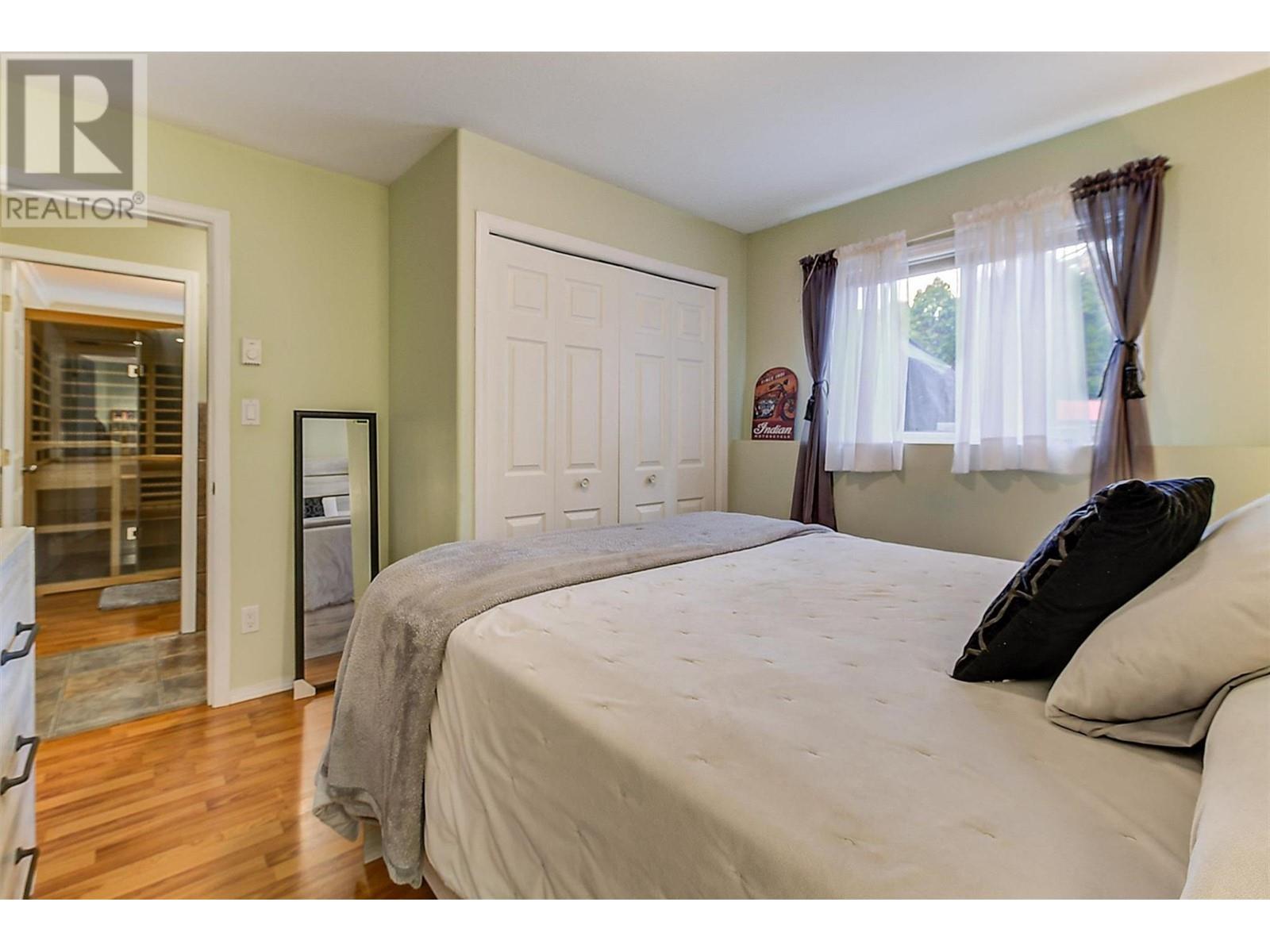  1506 Johnson Street, Summerland