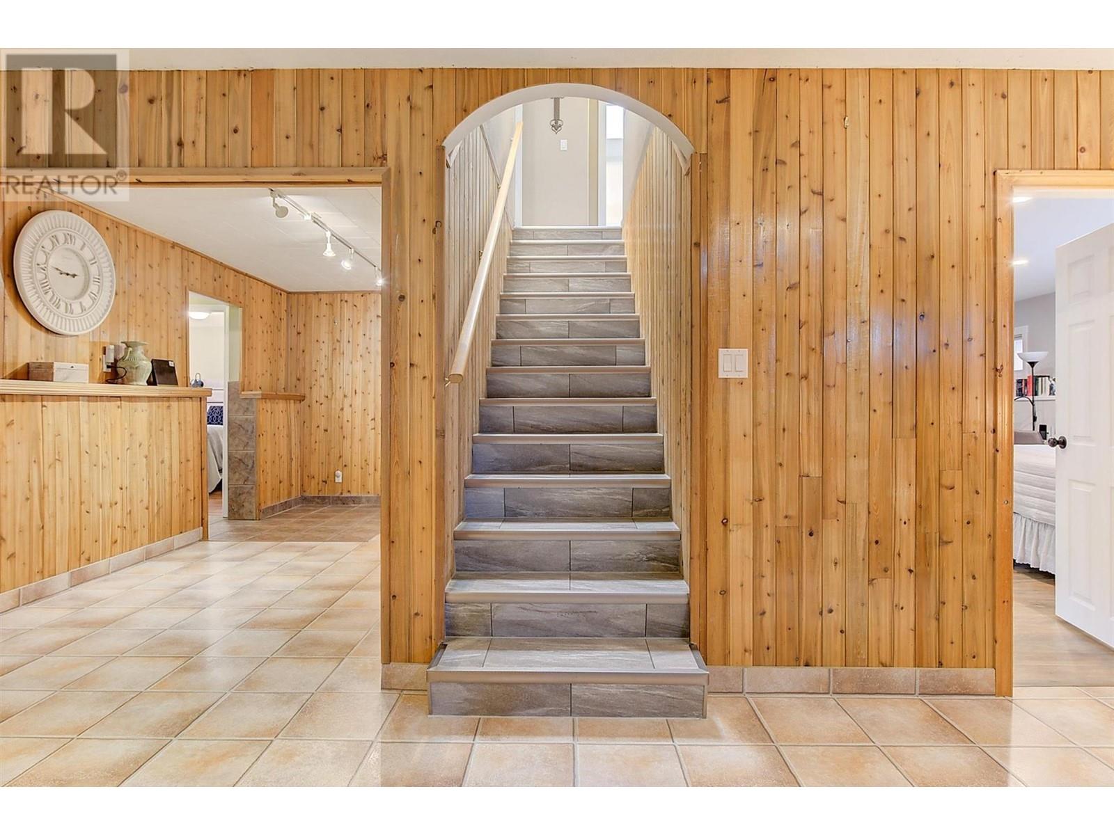  1506 Johnson Street, Summerland