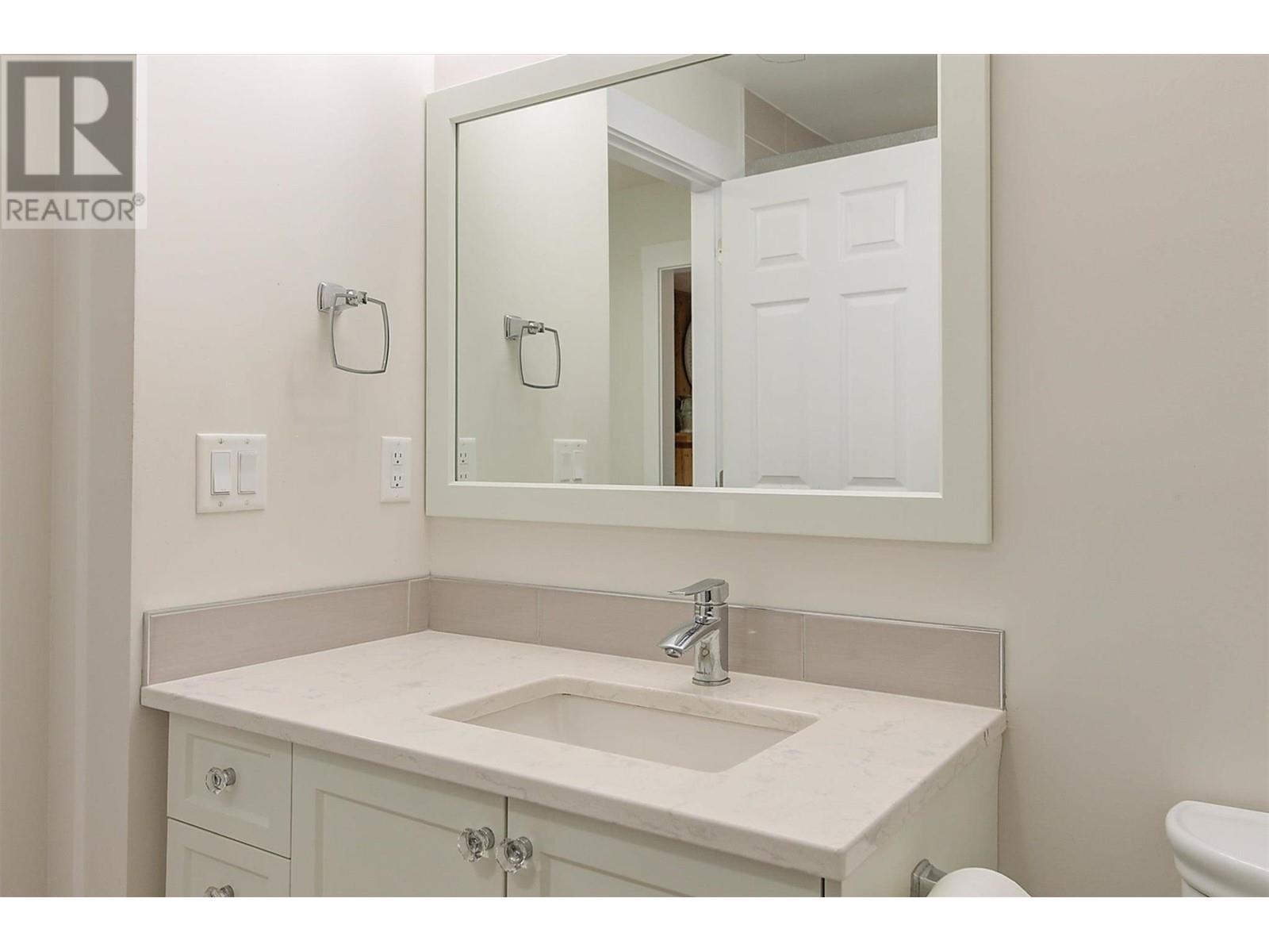 1506 Johnson Street, Summerland