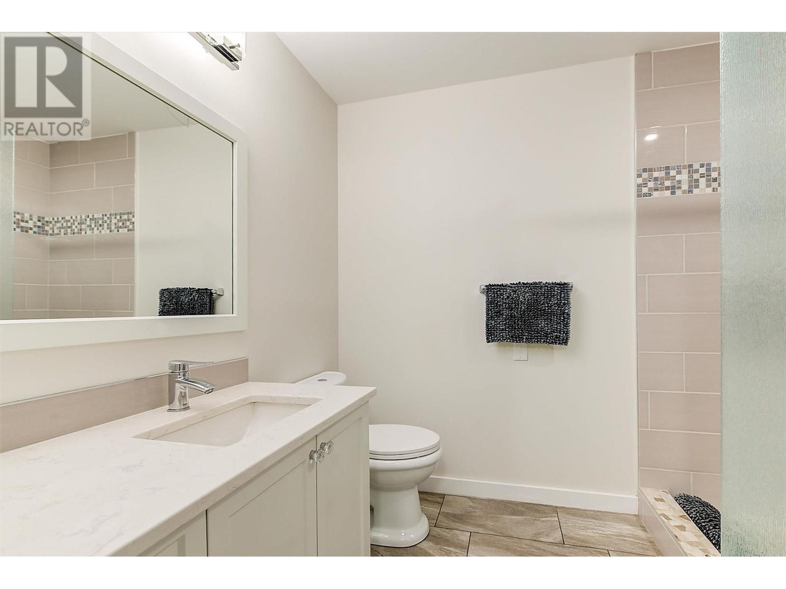 1506 Johnson Street, Summerland