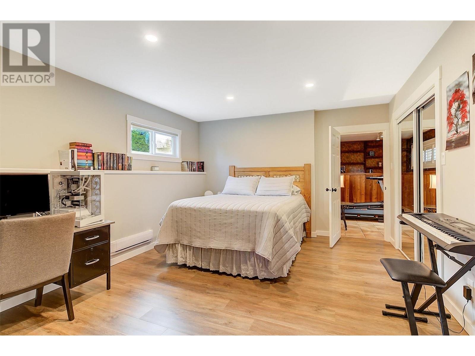  1506 Johnson Street, Summerland