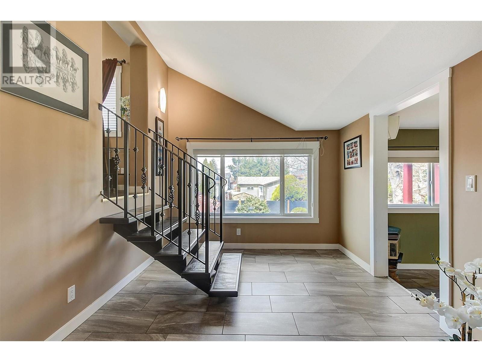  1506 Johnson Street, Summerland