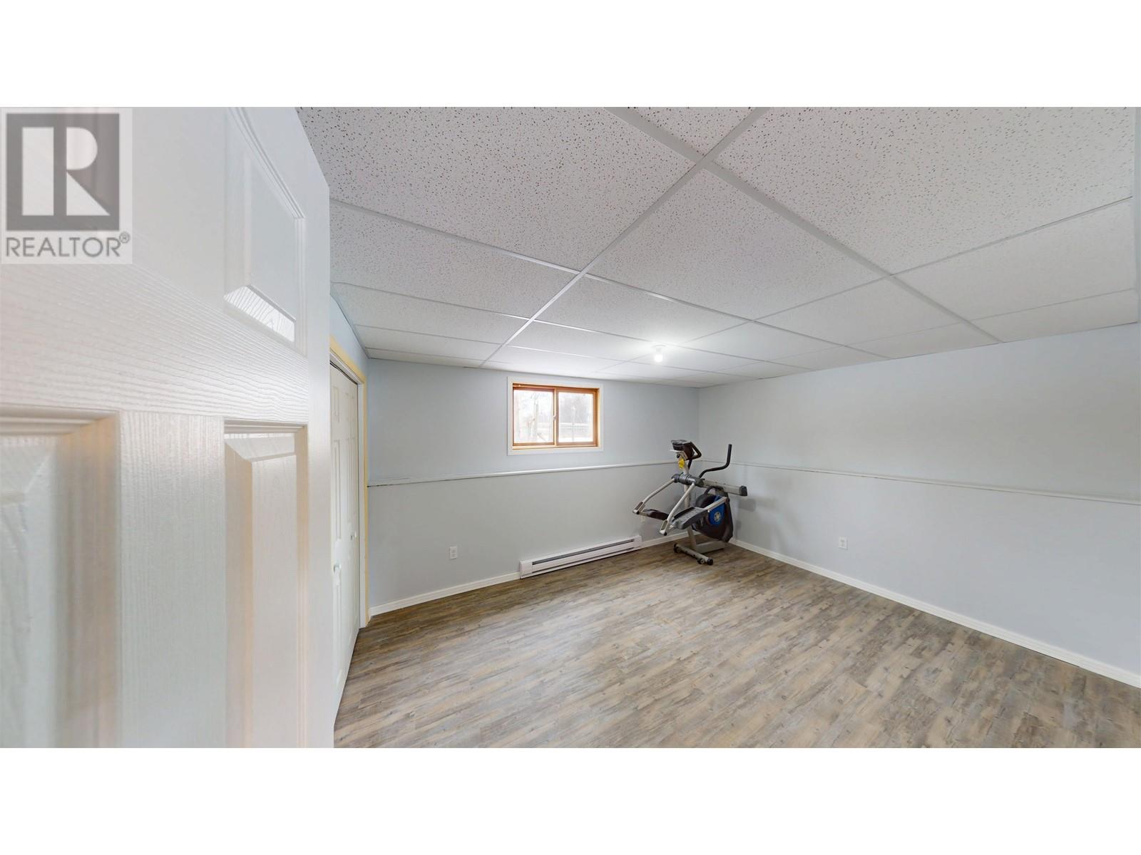 Photo 40 of 10109 Macintosh Crescent, Hudsons Hope BC