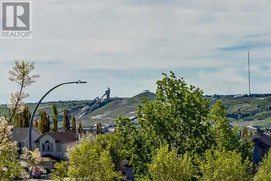 4 Tuscany Glen Gate NW, Calgary, Alberta