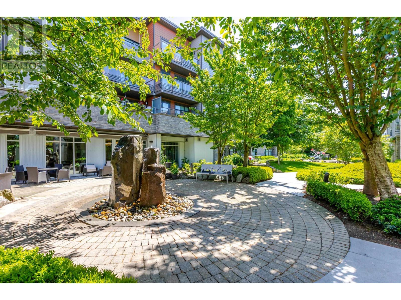 #102-1708 55A Street, Delta