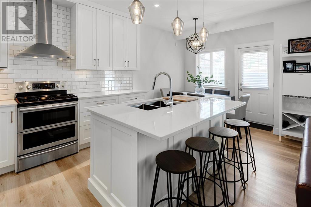 Single Family House for Sale in   Westbury Place SW West Springs Calgary 