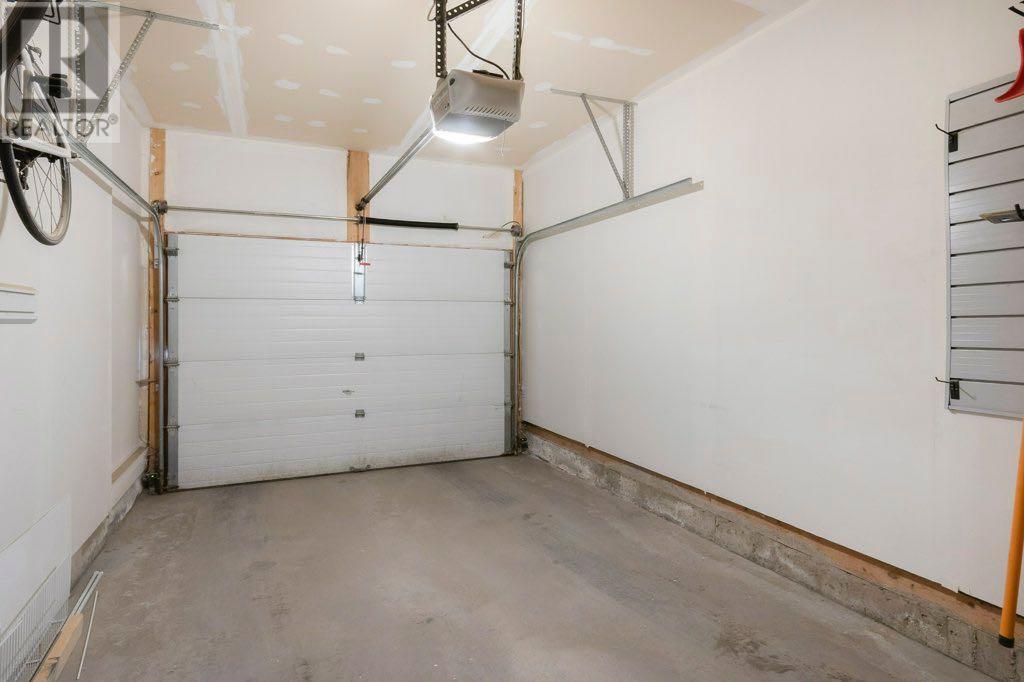 Single Family House for Sale in   Westbury Place SW West Springs Calgary 