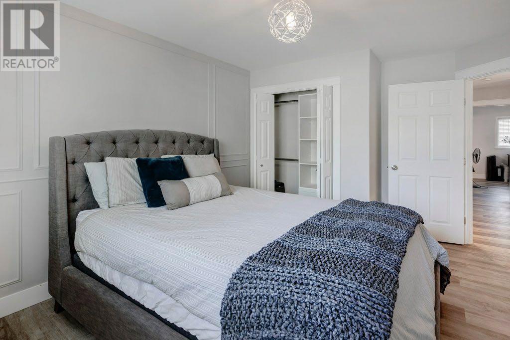 Single Family House for Sale in   Westbury Place SW West Springs Calgary 