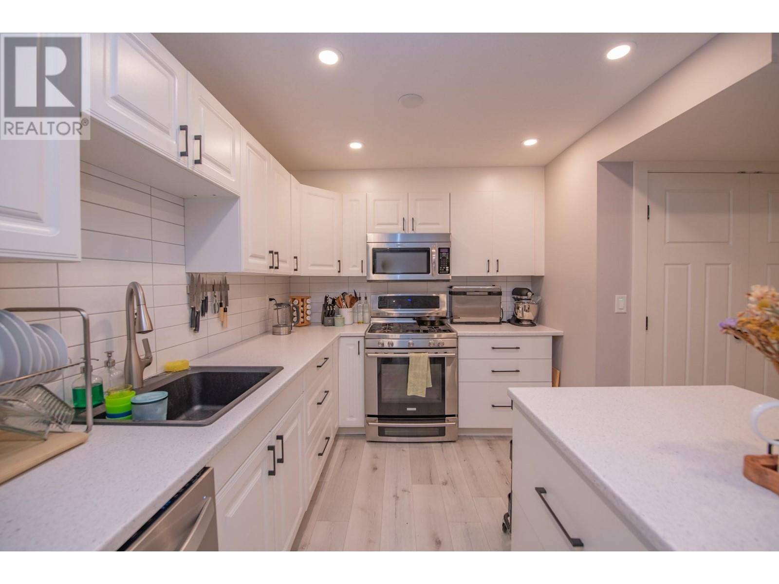 Photo 14 of 3905 Rankine Place, Armstrong BC
