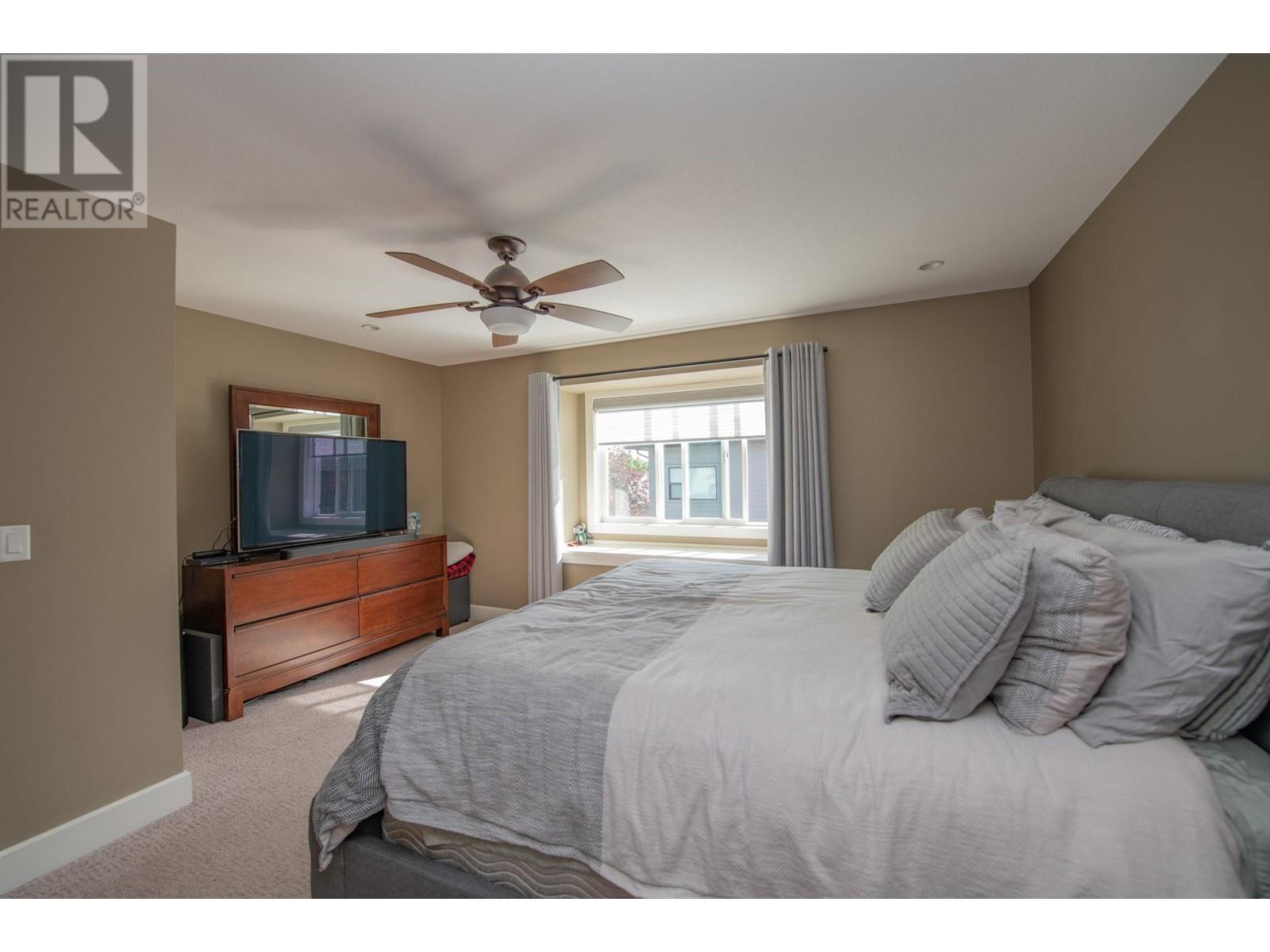 Photo 3 of 3905 Rankine Place, Armstrong BC