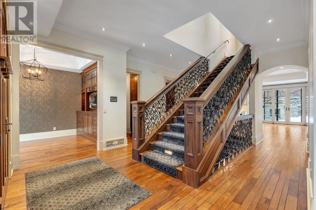 Single Family House for Sale in  Dorchester Avenue SW Upper Mount Royal Calgary 