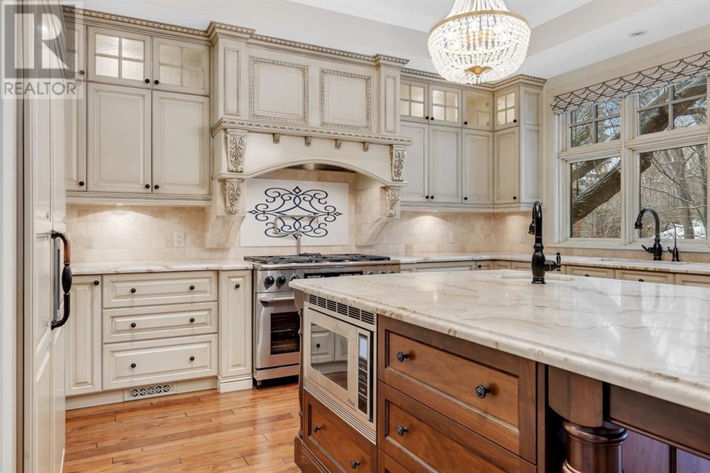 Single Family House for Sale in  Dorchester Avenue SW Upper Mount Royal Calgary 