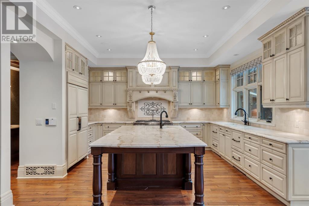 Single Family House for Sale in  Dorchester Avenue SW Upper Mount Royal Calgary 