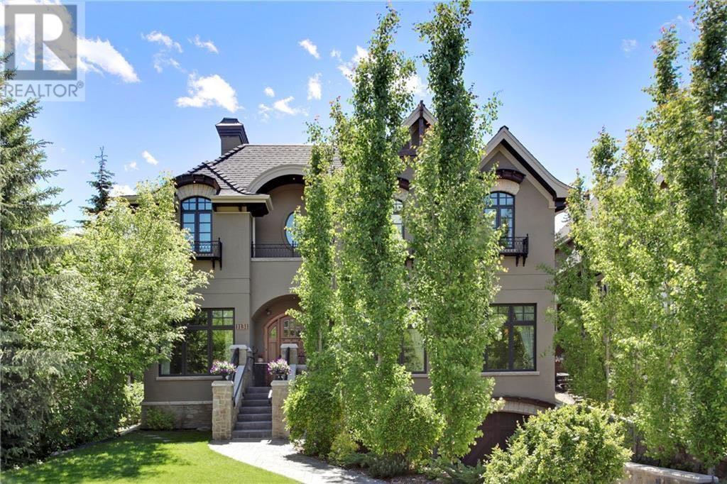 Single Family House for Sale in  Dorchester Avenue SW Upper Mount Royal Calgary 
