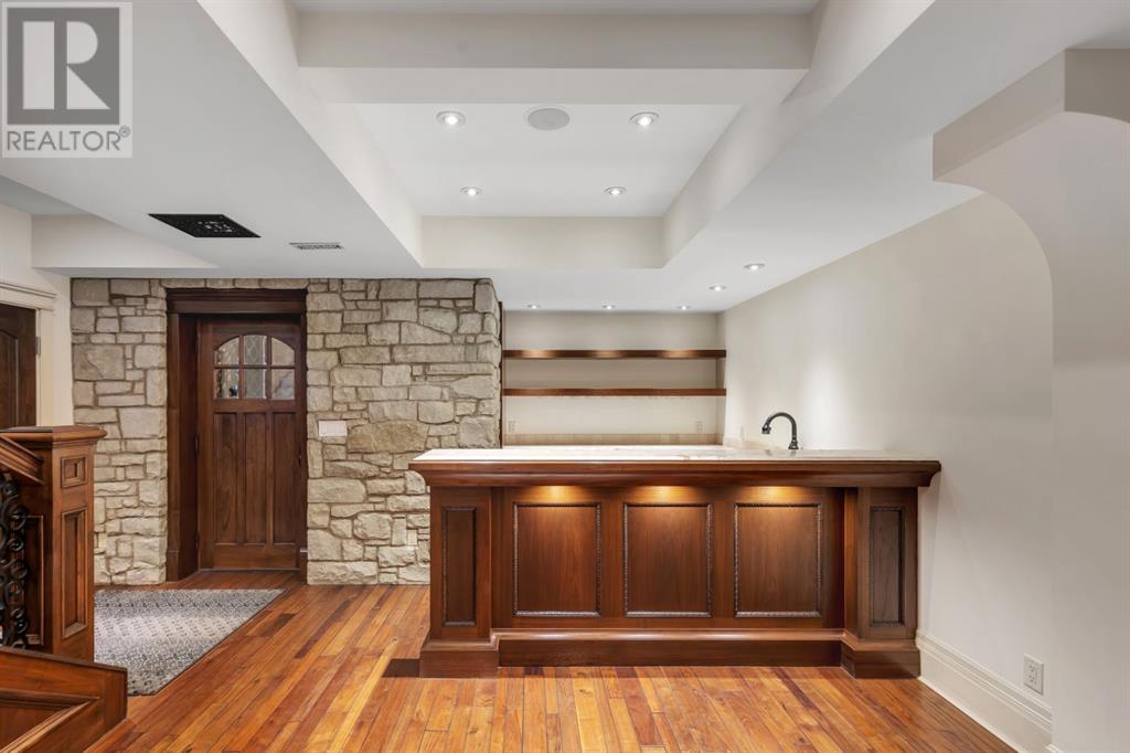 Single Family House for Sale in  Dorchester Avenue SW Upper Mount Royal Calgary 