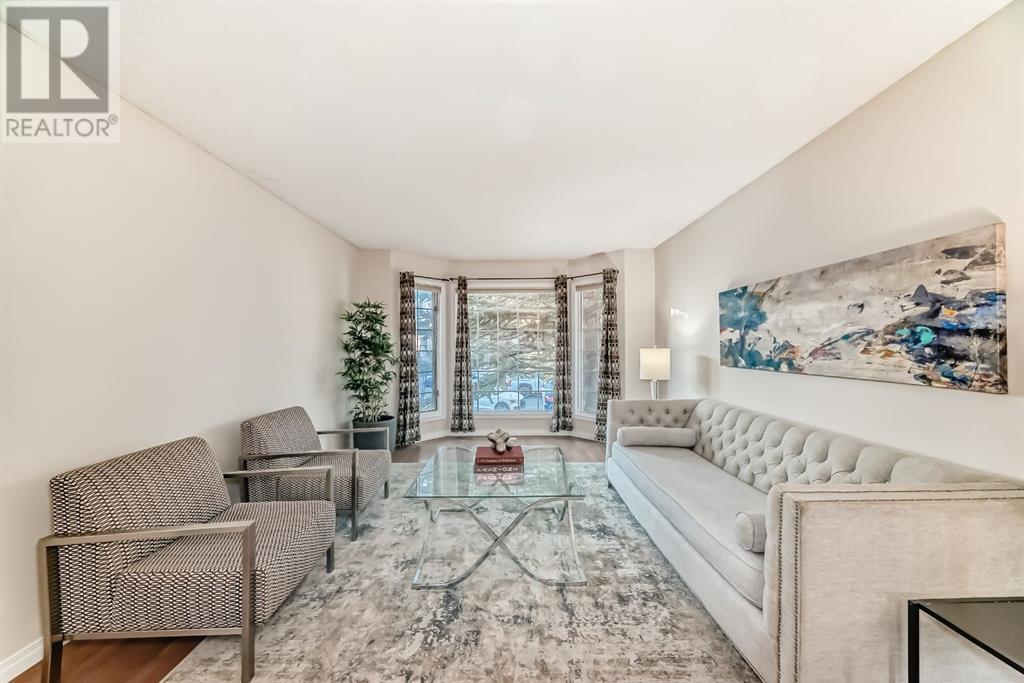 Single Family House for Sale in  Coachway Road SW Coach Hill Calgary 