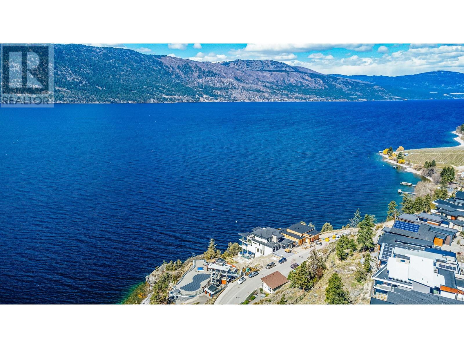  1791 Lakestone Drive, Lake Country